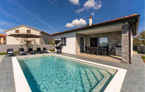 Gorgeous Home In Jursici With Wifi